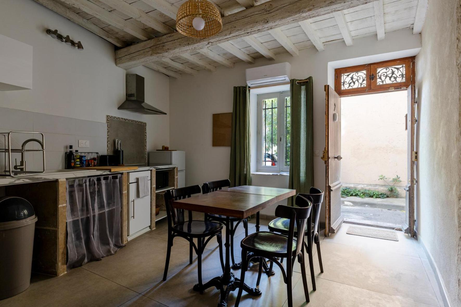 Charmante Maison En Arles : La Roquette 외부 사진